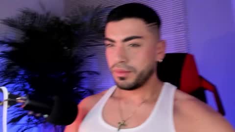 Alexander Diaz online show from 10-06-25, 10:45