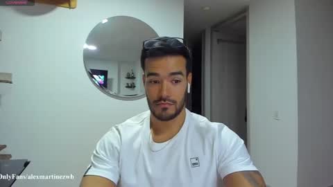 Onlyfansalexmartinezwb  Instagram alexwbmartinez  Twitter martinezcb937 online show from 07-19-26, 12:36