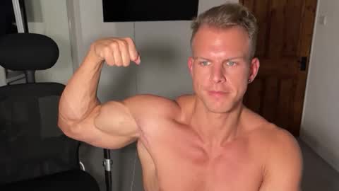 Alexander Steel online show from 10-18-25, 06:30
