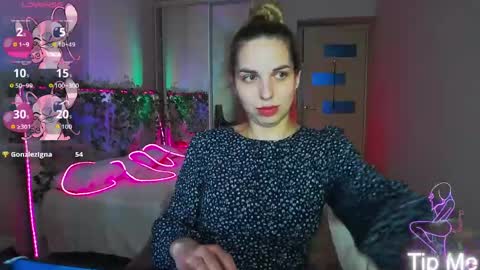 alexandracandy online show from 05-11-26, 04:15