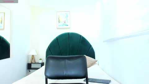     online show from 04-04-26, 12:02