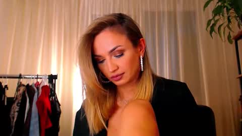 alexandrawooow online show from 05-01-26, 04:55