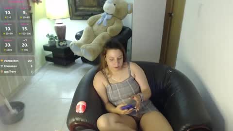 Snapshot of alexatai chatting on 05-15-26, 11:12 alexatai online show from 05-15-26, 11:12