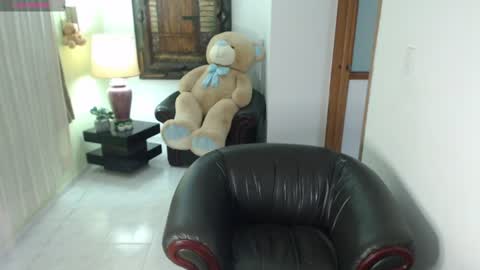 Snapshot of alexatai chatting on 06-12-26, 02:32 alexatai online show from 06-12-26, 02:32