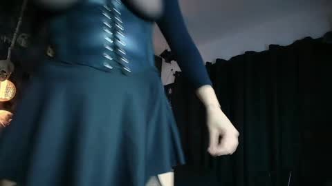 Alex online show from 05-06-26, 06:57
