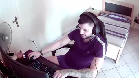 Snapshot of alexthepro00 chatting on 06-22-26, 11:51 alexthepro00 online show from 06-22-26, 11:51