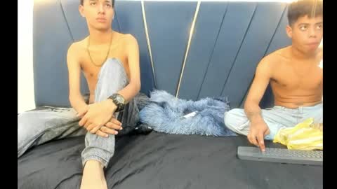 alexx_cum18 online show from 05-09-26, 11:26