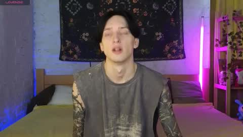 Snapshot of alexxone_ chatting on 02-15-26, 02:30 Alex online show from 02-15-26, 02:30