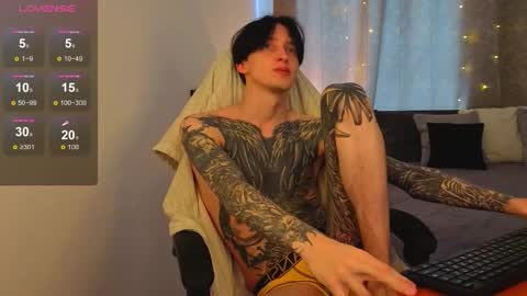 Snapshot of alexxone_ chatting on 03-16-26, 06:28 Alex online show from 03-16-26, 06:28