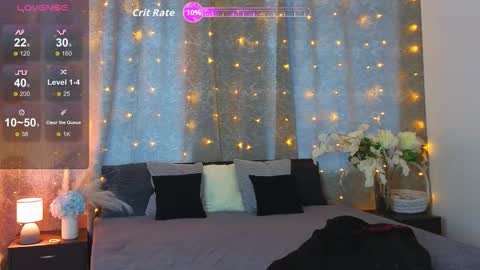 Snapshot of alexxone_ chatting on 03-25-26, 09:15 Alex online show from 03-25-26, 09:15