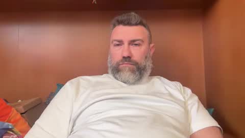 Snapshot of alfali chatting on 03-29-26, 10:04 alfali online show from 03-29-26, 10:04