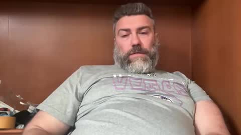 Snapshot of alfali chatting on 04-12-26, 11:26 alfali online show from 04-12-26, 11:26