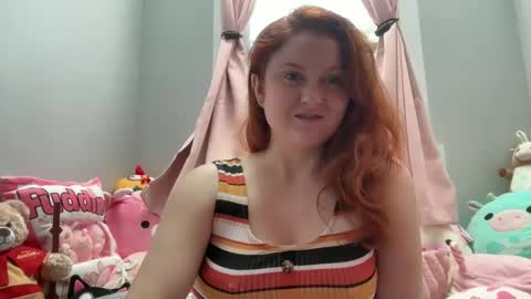 Snapshot of alibluee chatting on 09-23-25, 02:53 alibluee online show from 09-23-25, 02:53