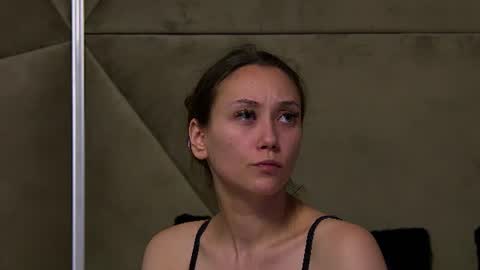 Snapshot of alice_munro chatting on 07-08-26, 09:25 AliceMunro online show from 07-08-26, 09:25