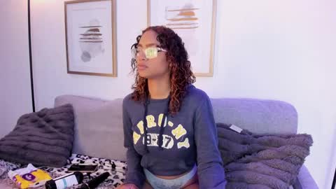 alice_simmons online show from 04-06-26, 07:48