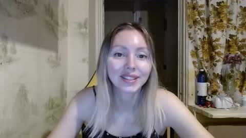 Alice smiles online show from 03-18-26, 10:57