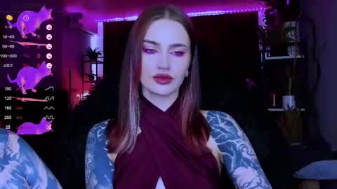 Snapshot of alice_specter chatting on 06-21-26, 09:01 Alice online show from 06-21-26, 09:01
