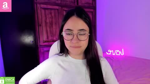 Aliceee  ..   97YP9VWGZHrefnav wishlist lists 1 online show from 03-10-26, 10:20