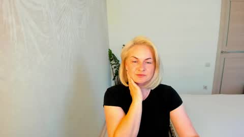 Alicee online show from 05-30-26, 12:24
