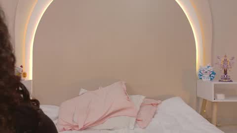 alice online show from 04-16-26, 07:14