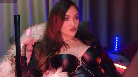 Snapshot of alicejameson chatting on 06-19-26, 10:13 alicejameson online show from 06-19-26, 10:13