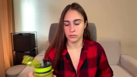 alicekollt online show from 10-31-25, 08:26