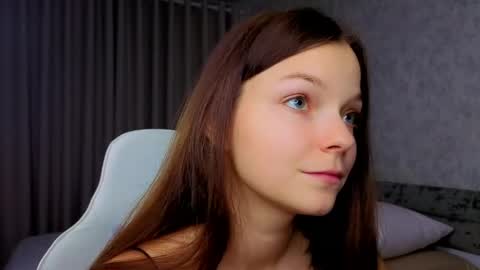 u can name me Alice online show from 05-31-26, 06:09