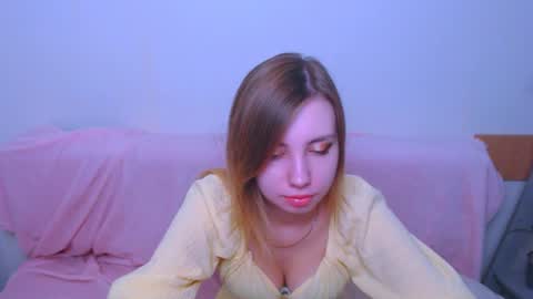Snapshot of alicemias_ chatting on 06-29-26, 11:10 Alice online show from 06-29-26, 11:10
