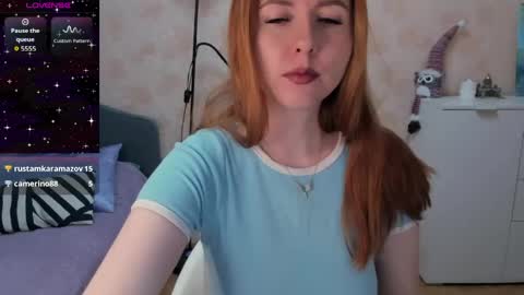 Snapshot of alicepreston chatting on 04-12-26, 11:32 Alice online show from 04-12-26, 11:32