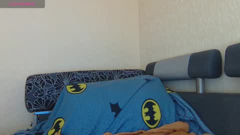 AliceWoolfy online show from 04-08-26, 08:42