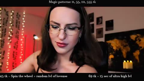 Snapshot of alicia_art_ chatting on 06-05-26, 07:08 Alicia online show from 06-05-26, 07:08