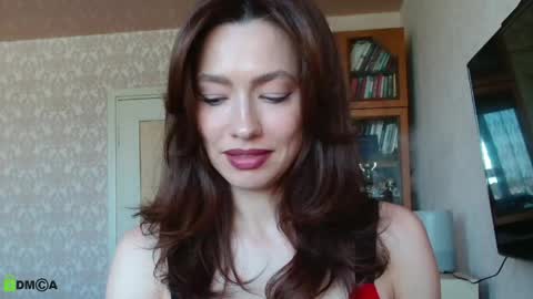 Alicia online show from 05-18-26, 05:57