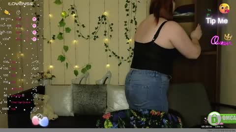 Alicia online show from 05-25-26, 05:24