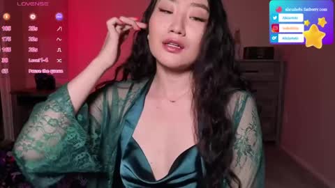 Alicia Hebi online show from 04-25-26, 04:37
