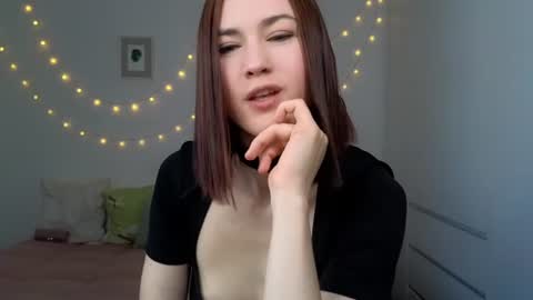 Snapshot of alicianoveli chatting on 06-12-26, 05:17 alicianoveli online show from 06-12-26, 05:17