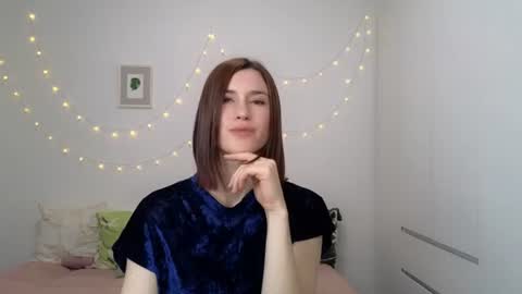 Snapshot of alicianoveli chatting on 06-13-26, 04:43 alicianoveli online show from 06-13-26, 04:43