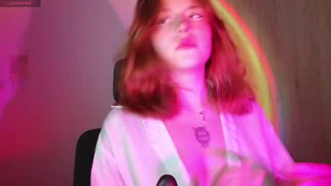 aliciia_23 online show from 03-25-26, 03:34