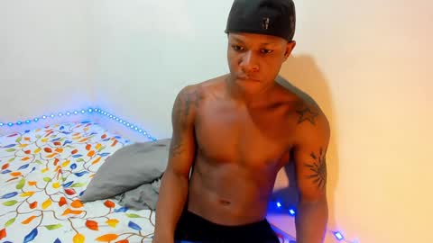 Snapshot of alid_17 chatting on 12-05-24, 09:28 Alid 17 online show from 12-05-24, 09:28