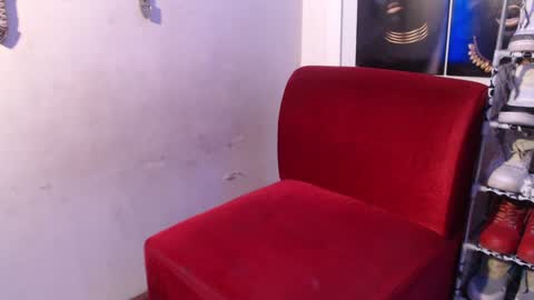 Snapshot of alid_17 chatting on 02-01-25, 06:19 Alid 17 online show from 02-01-25, 06:19