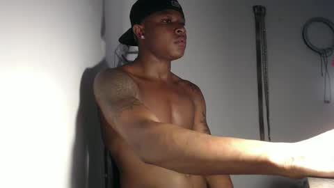 Snapshot of alid_17 chatting on 03-06-25, 08:05 Alid 17 online show from 03-06-25, 08:05