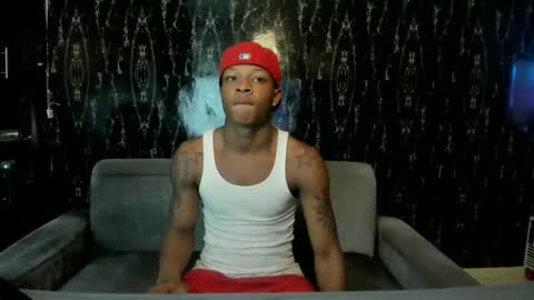 Snapshot of alid_17 chatting on 10-21-25, 06:14 Alid 17 online show from 10-21-25, 06:14