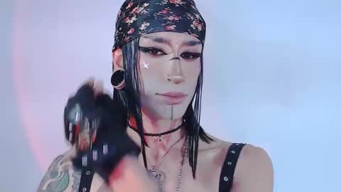     online show from 05-28-26, 12:30