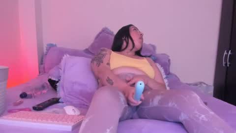 aliice_69 online show from 06-18-26, 02:23