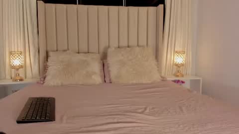 Alisson  online show from 07-26-26, 03:36