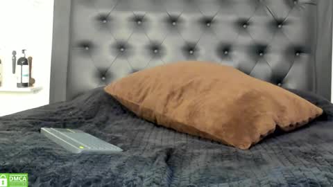 alika_jonhson_ online show from 04-02-26, 01:14