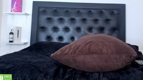 alika_jonhson_ online show from 04-09-26, 03:50