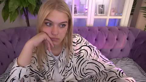 Alina online show from 06-15-26, 07:10