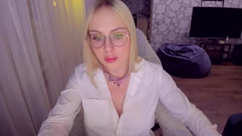 alinaocean online show from 05-30-26, 06:16