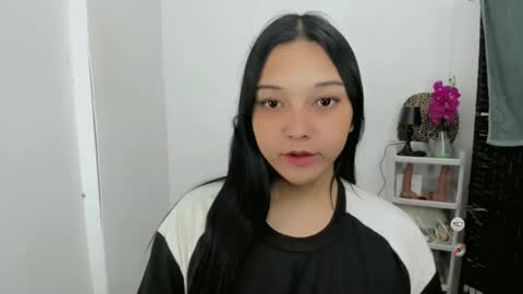 Snapshot of alisa_kiss_ chatting on 03-17-26, 09:07 Shanti xhey online show from 03-17-26, 09:07