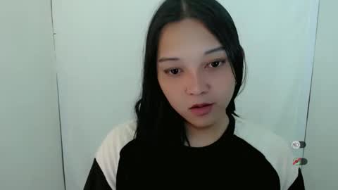 Snapshot of alisa_kiss_ chatting on 03-23-26, 01:42 Shanti xhey online show from 03-23-26, 01:42